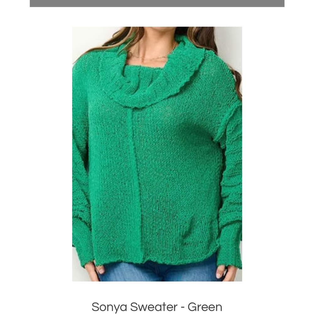 White Birch Sonya Green Women's Sweater